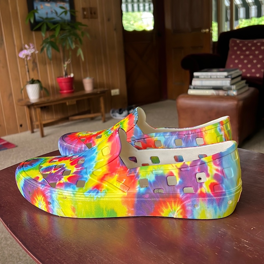 NEW Vans UA Slip On TRK Tie Dyed Rubber Comfort Sneaker NWT